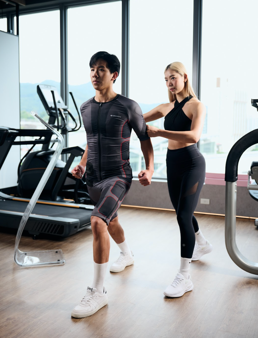 探索XBODY EMS訓練的革命性健身體驗：科學與效率的完美結合